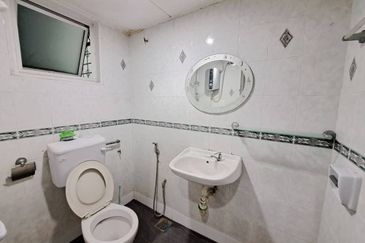 Subang Perdana Goodyear Court 10