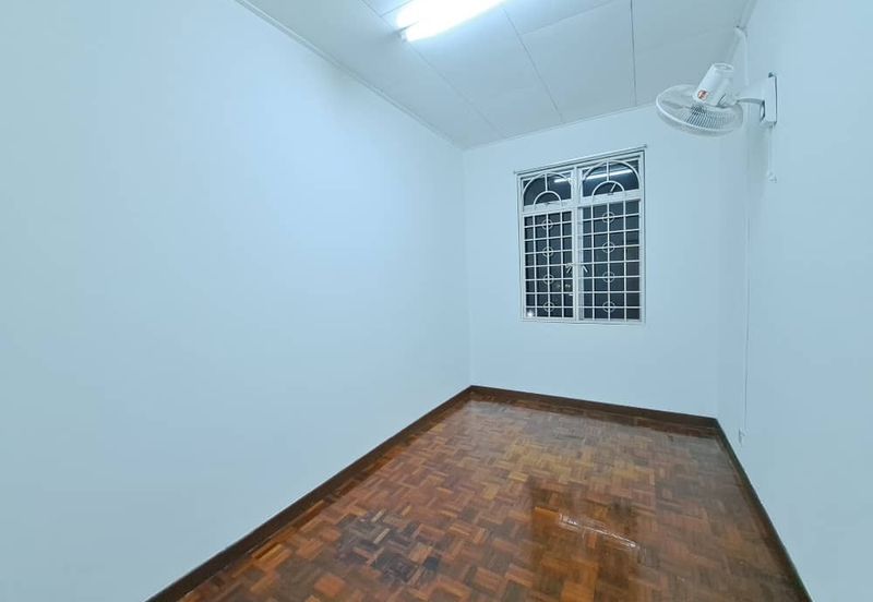 Subang Perdana Goodyear Court 10