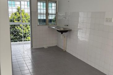 Apartment Subang Permai