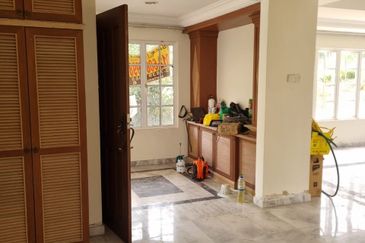 College Heights Garden Resort