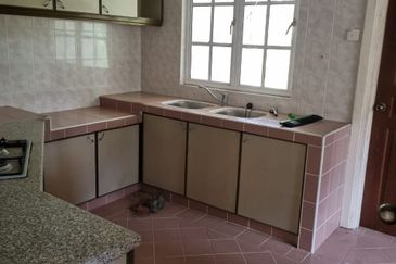 College Heights Garden Resort