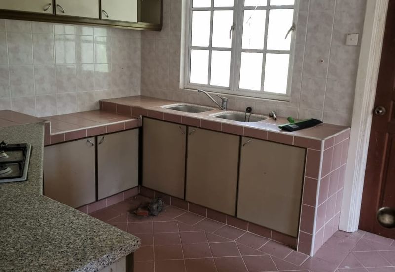 College Heights Garden Resort