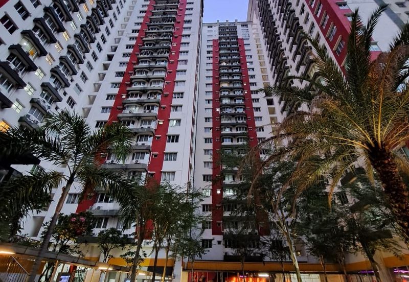 Main Place Residence