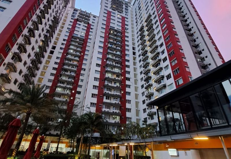 Main Place Residence