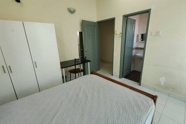 E-Tiara Serviced Apartment