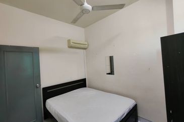 E-Tiara Serviced Apartment