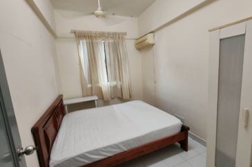 E-Tiara Serviced Apartment