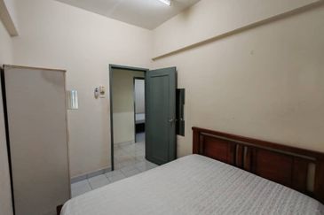 E-Tiara Serviced Apartment