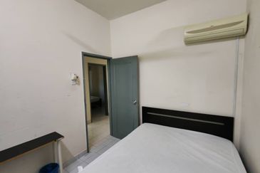 E-Tiara Serviced Apartment