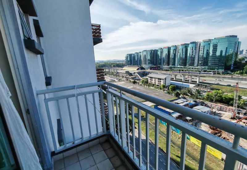 E-Tiara Serviced Apartment