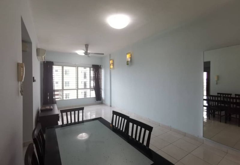 E-Tiara Serviced Apartment