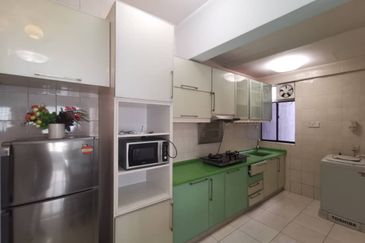 E-Tiara Serviced Apartment