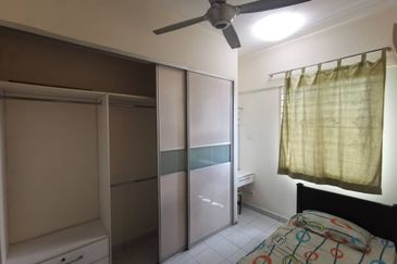 E-Tiara Serviced Apartment