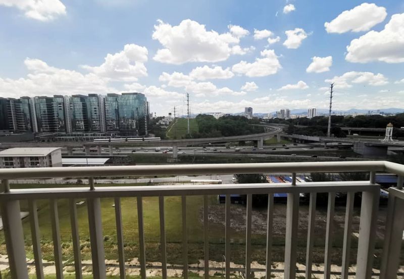 E-Tiara Serviced Apartment