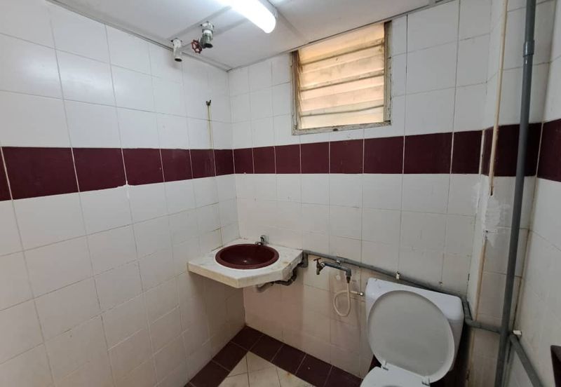 Subang Perdana Goodyear Court 1