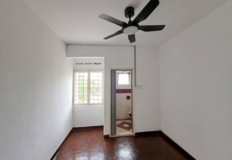 Subang Perdana Goodyear Court 1