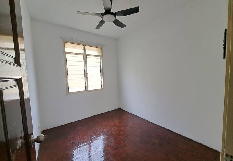 Subang Perdana Goodyear Court 1