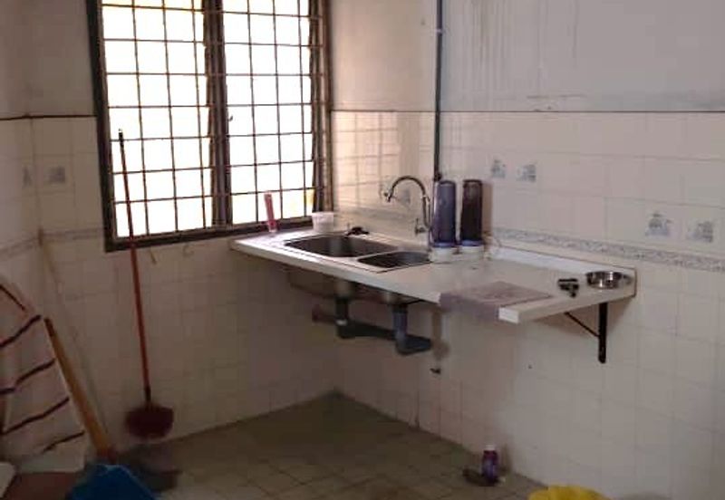 Subang Perdana Goodyear Court 5