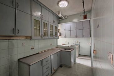 Subang Perdana Goodyear Court 9