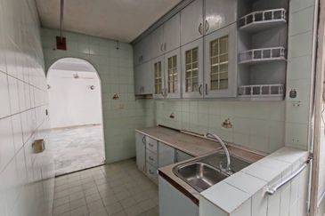 Subang Perdana Goodyear Court 9