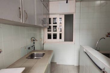 Subang Perdana Goodyear Court 9