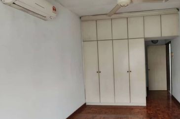 Subang Perdana Goodyear Court 9