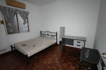 Subang Perdana Goodyear Court 5