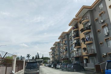 Subang Perdana Goodyear Court 3