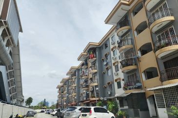 Subang Perdana Goodyear Court 3