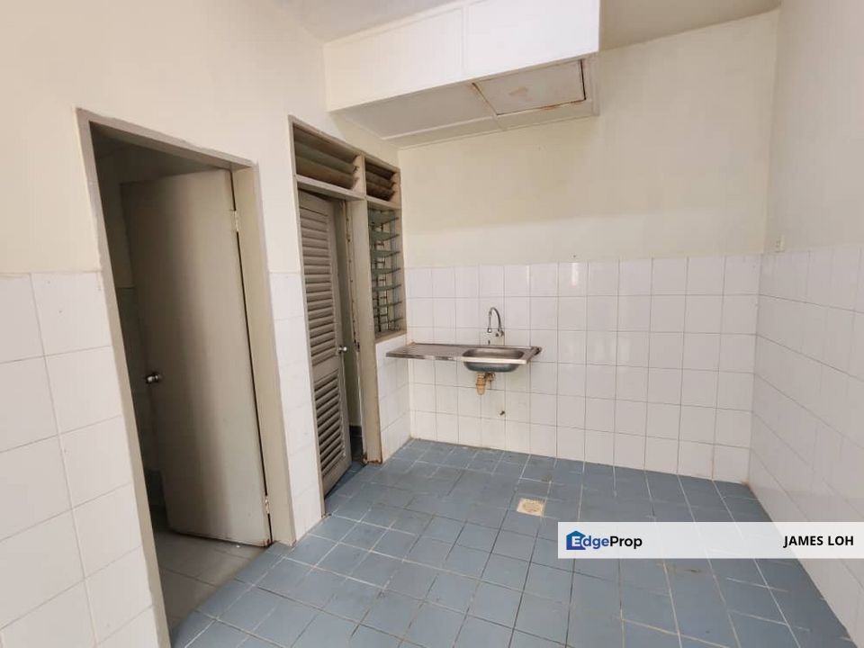 Starville Apartment with lift - Low Floor 3 Bedroom unit for Sale, Selangor, USJ