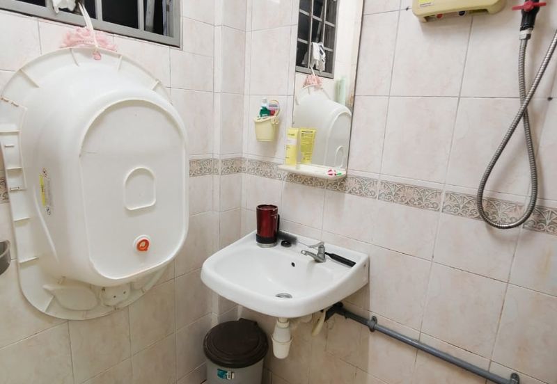 Subang Perdana Goodyear Court 10