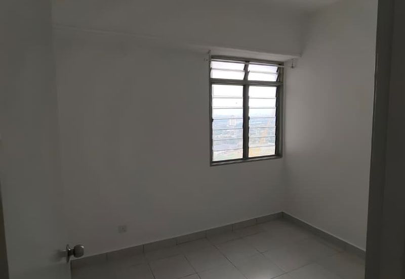 Main Place Residence