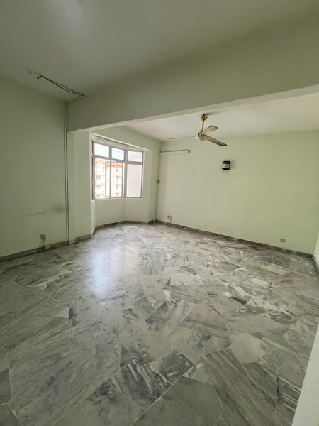 Goodyear Court 9 - Unit facing Swimming Pool for Sale, Selangor, USJ