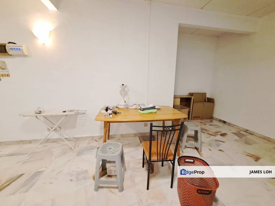 Goodyear Court 3 - High Floor Corner unit for Sale, Selangor, USJ