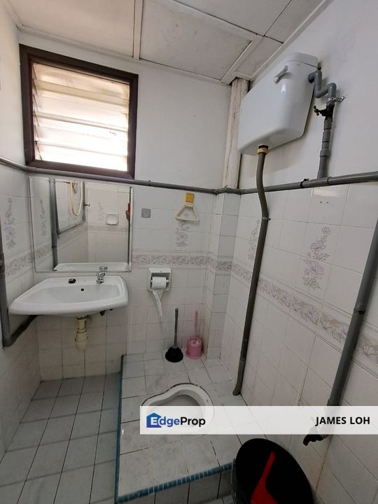 Goodyear Court 3 - High Floor Corner unit for Sale, Selangor, USJ