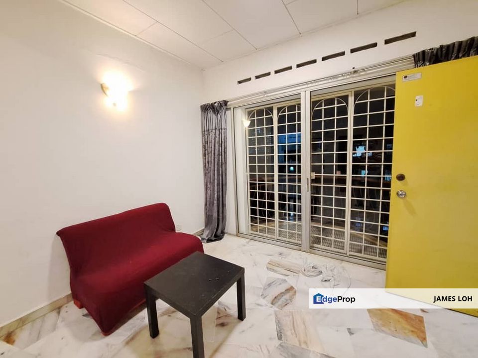 Goodyear Court 3 - High Floor Corner unit for Sale, Selangor, USJ