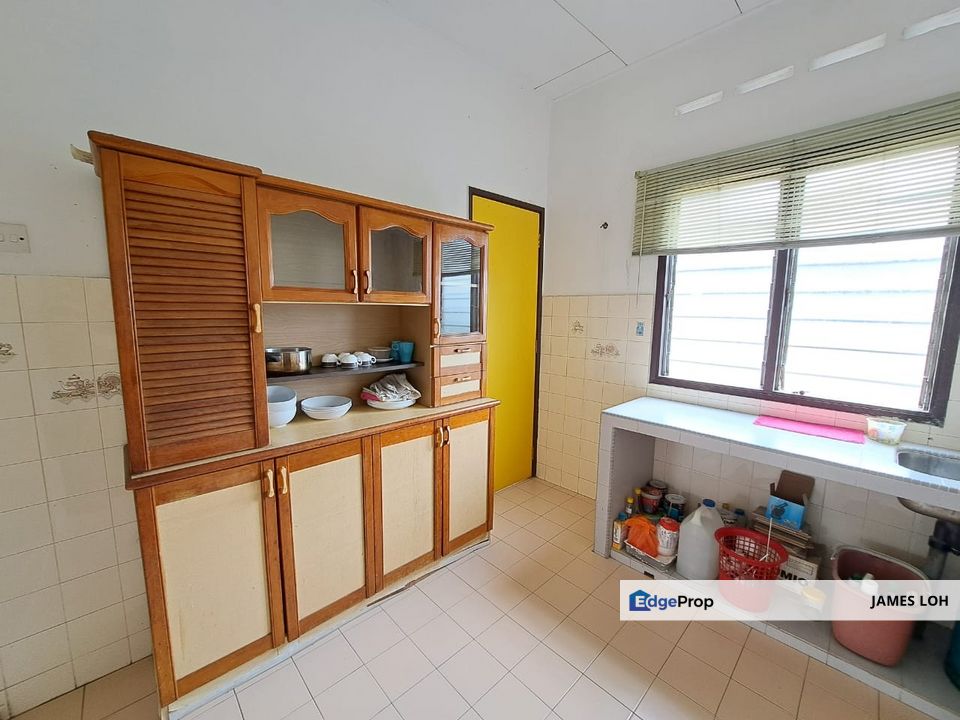 Goodyear Court 3 - High Floor Corner unit for Sale, Selangor, USJ