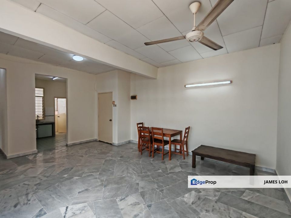 Goodyear Court 9 - Unit facing Swimming Pool for Sale, Selangor, USJ