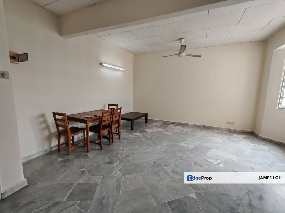 Goodyear Court 9 - Unit facing Swimming Pool for Sale, Selangor, USJ