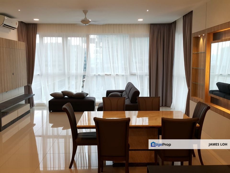 Uptown Residences, SS21 - Fully Furnished Unit facing pool for Sale, Selangor, Damansara Utama