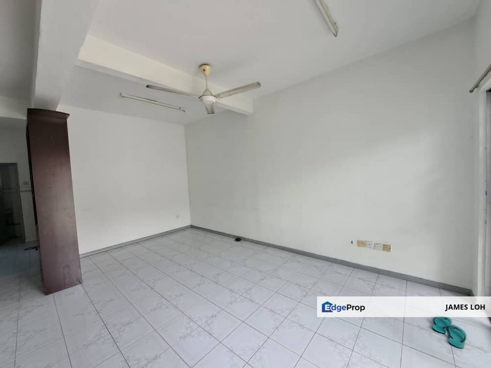 USJ 1 - 2 Storey Terrace unit for Rent, Selangor, USJ