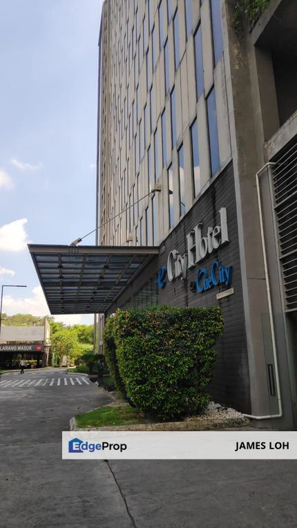 Skypark, One City - 9th Floor Office for Sale, Selangor, Subang Jaya