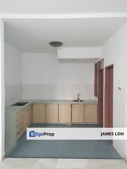 Starville Apartment - Low Floor Unit For Sale, Selangor, USJ