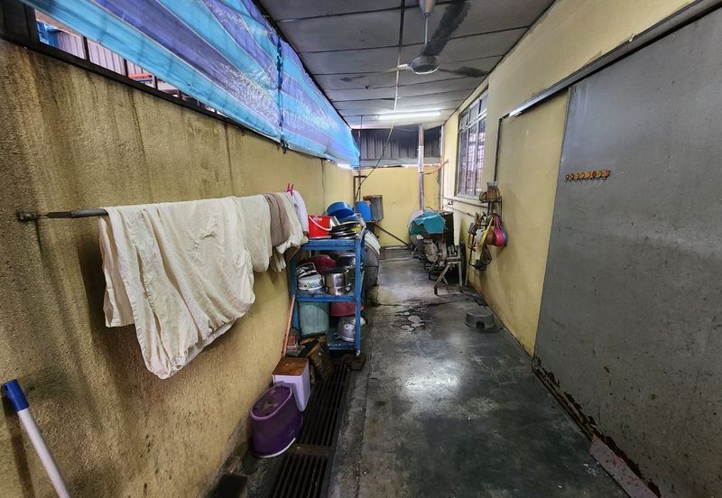 2 Storey Light Industry Factory At Taman Industry Malim Jaya Bachang Melaka For Sale