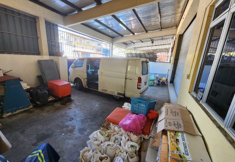 2 Storey Light Industry Factory At Taman Industry Malim Jaya Bachang Melaka For Sale