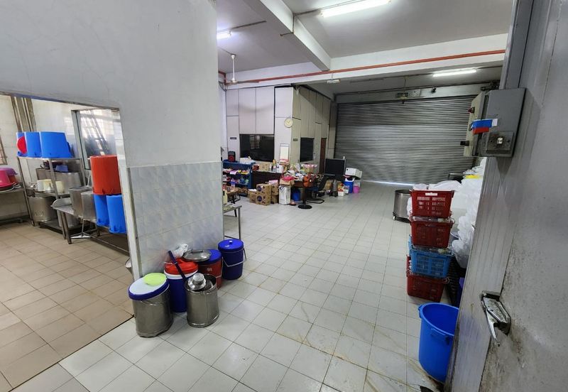 2 Storey Light Industry Factory At Taman Industry Malim Jaya Bachang Melaka For Sale