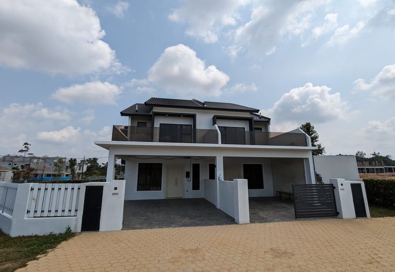 NEW PROJECT 🔥 WALKING DISTANCE TO FAMILY STORE 🔥 BRAND NEW 2 STOREY TERRACE AT BUKIT KATIL MELAKA FOR SALE