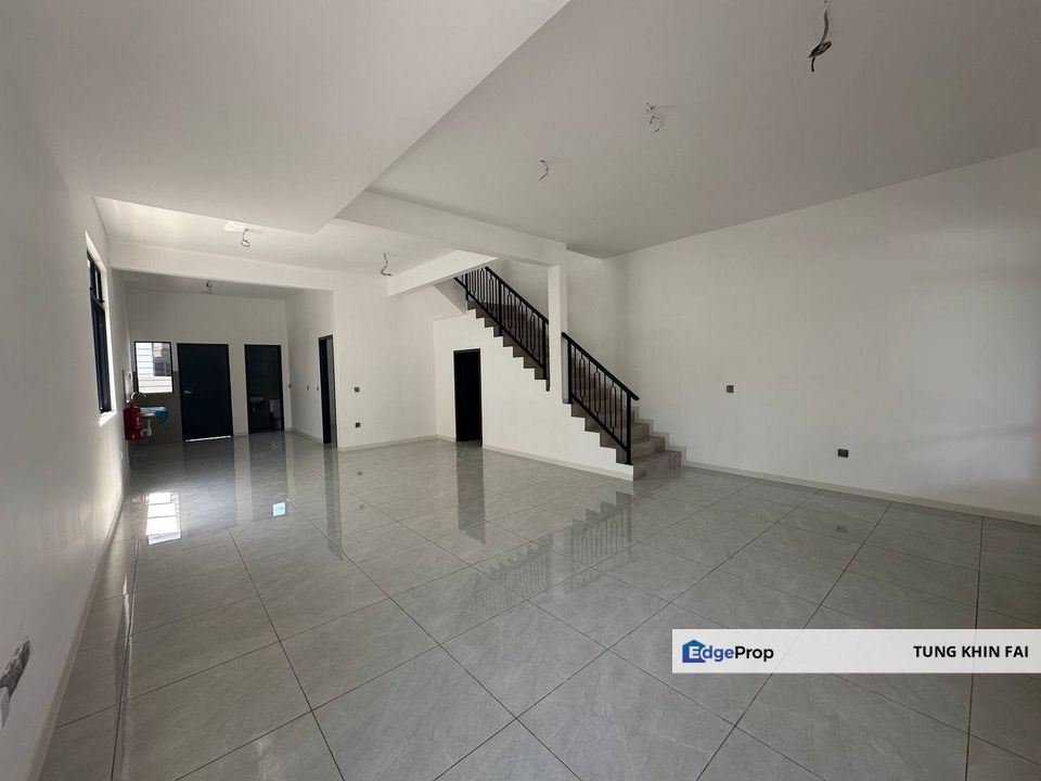 🏡DOUBLE STOREY TERRACE FOR SALE       📍TAMAN PENGKALAN IMPIAN BUKIT KATIL (iMOLEK), Melaka, Bukit Katil