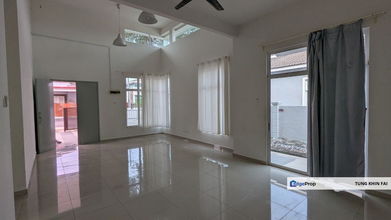 Below Value 🔥 Freehold Bungalow at Taman Belimbing Setia Durian Tunggal Melaka For Sale, Melaka, Durian Tunggal