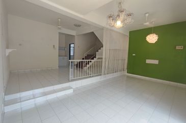 FREEHOLD ⚡ 2 Storey Terrace at Taman Puncak Bukit Katil Melaka For Sale